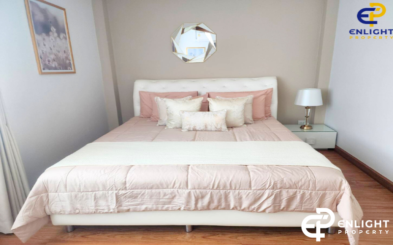 - บ้านให้เช่าหลังใหม่ พึ่งตกแต่งเสร็จ พร้อมเข้าอยู่ -