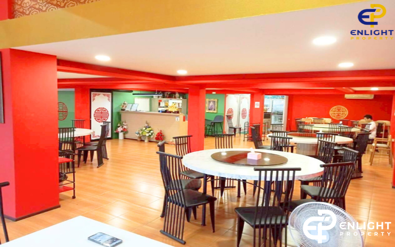 - ภัตตราคารอาหารจีน ตึกแถว 4 ชั้น 3 คูหา ทำเลทอง -