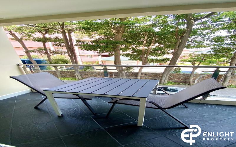 Hyde Park 2 Condominium