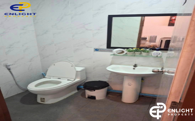 -  ร้านอาหารและบาร์ ทำเลทอง พร้อมทำกิจการ -