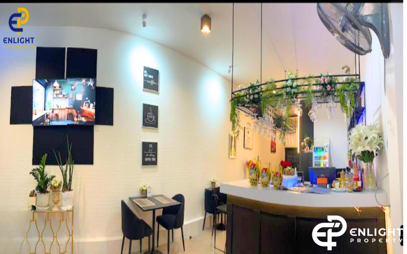 -  ร้านอาหารและบาร์ ทำเลทอง พร้อมทำกิจการ -