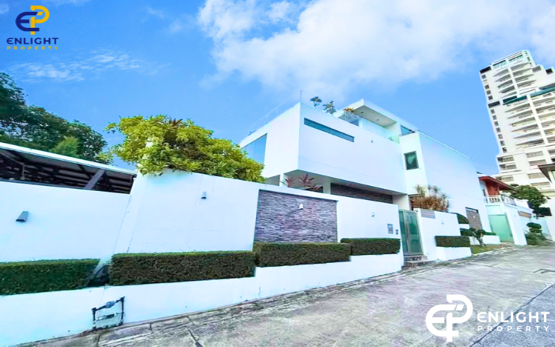 - บ้านเช่าใกล้ทะเล สไตล์ Luxury มีสระว่ายน้ำพร้อมฟิตเนสส่วนตัว -