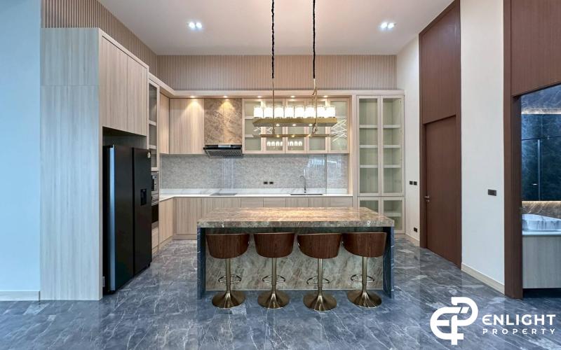 For Rent – Luxury Pool Villa at Baan Mae Bibury, Pattaya