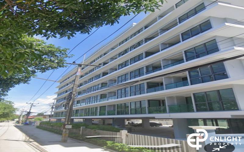 The Breeze Condo, Bang Saray