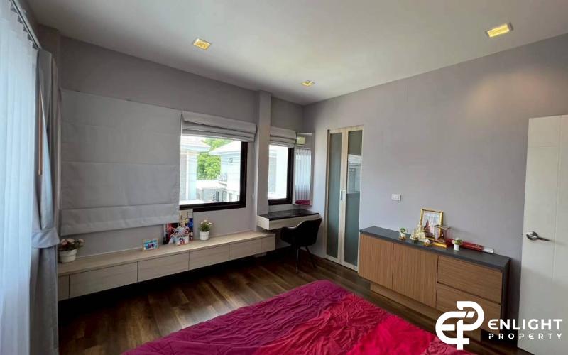 Uravan Grand Villa Village