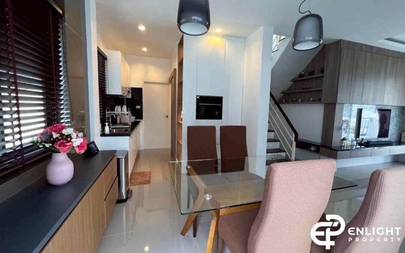 Uravan Grand Villa Village