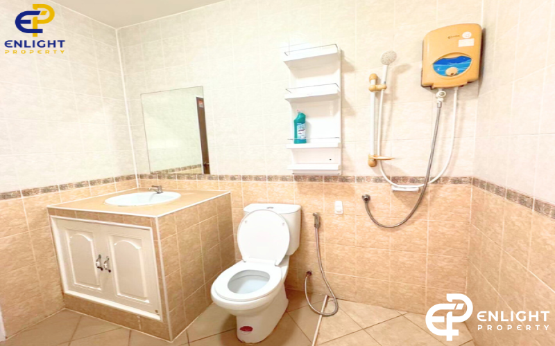 - บ้านเดี่ยวใกล้ถนนสุขุมวิท พื้นที่กว้าง สายรีโนเวทหรืออยู่เองไม่ควรพลาด -