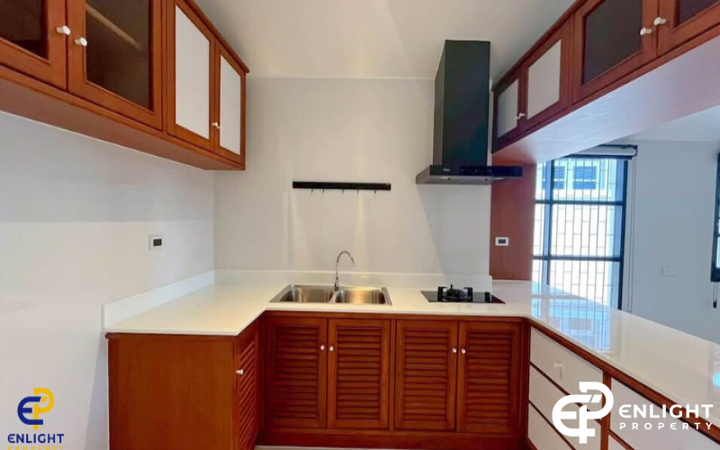 - บ้านในโครงการเดี่ยวใกล้ถนนสุขุมวิท ห่างโรงเรียนนานาชาติฟินิกซ์ ไม่ถึง 10 นาที -