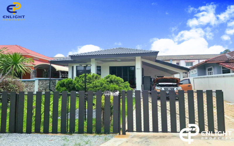 - บ้านในโครงการเดี่ยวใกล้ถนนสุขุมวิท ห่างโรงเรียนนานาชาติฟินิกซ์ ไม่ถึง 10 นาที -