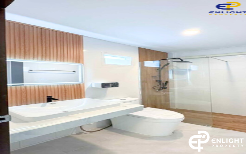 - บ้านรีโนเวทพร้อมอยู่สไตล์โมเดิร์น ราคาคุ้มๆ -