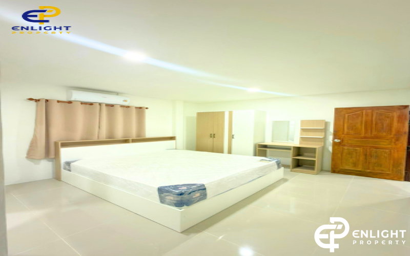 - บ้านในโครงการรีโนเวทใหม่พร้อมเข้าอยู่ ส่วนกลางจัดเต็ม -