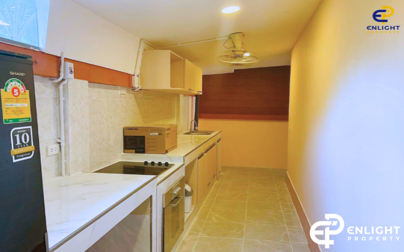 - บ้านในโครงการรีโนเวทใหม่พร้อมเข้าอยู่ ส่วนกลางจัดเต็ม -