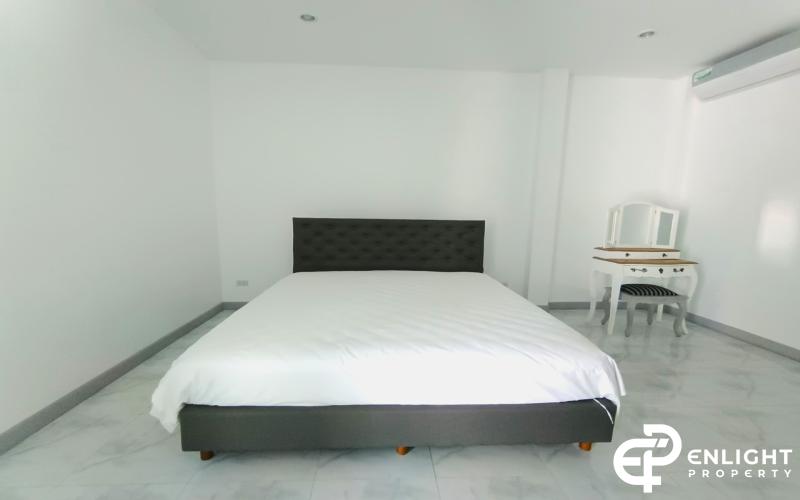 BIGPOOL Pool Villa For sale