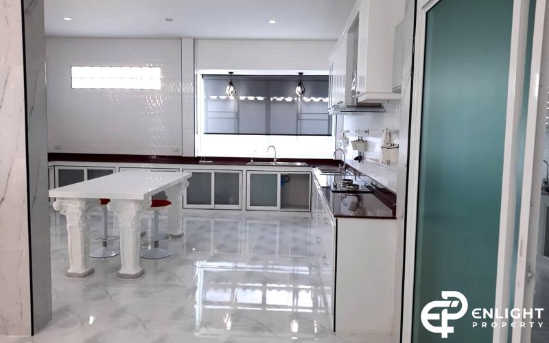 BIGPOOL Pool Villa For sale
