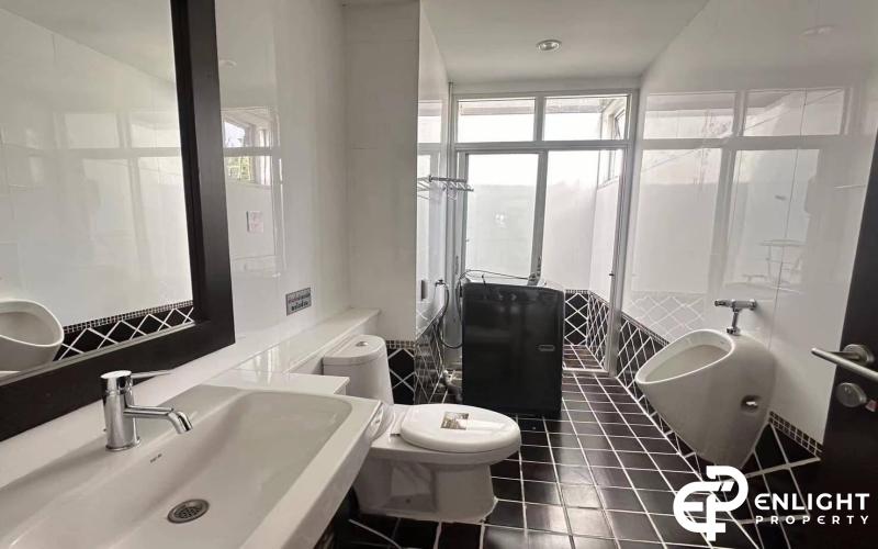 House for Sale – Nagawari Village, Jomtien