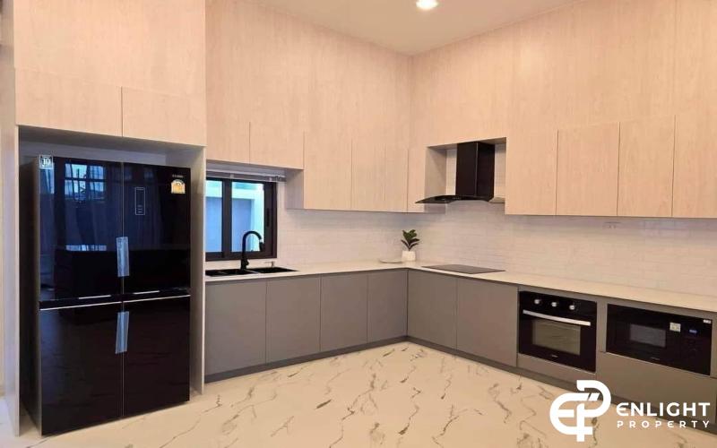 Corner Pool Villa for Residential Living – Fully Furnished | Nongprue, Pattaya