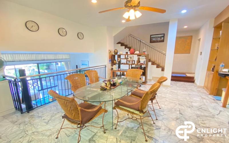 Yacht Club Village – Oceanside Home with Private Boat Parking