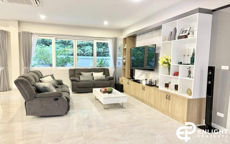 Garden Ville 5 – Pool Villa for Rent