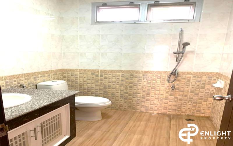 Mu Ban Royal Park Hill – For Rent