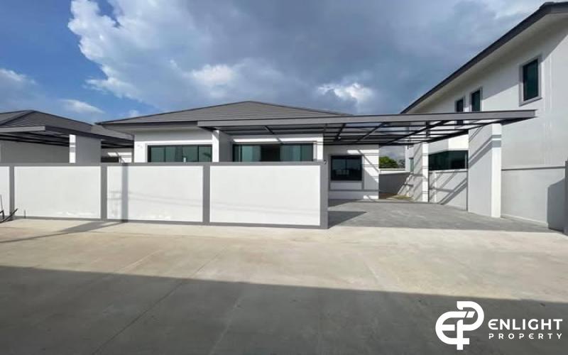 New Pre-Sale Pool Villa