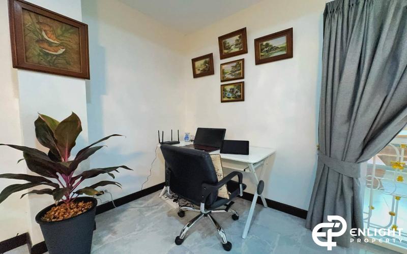 Luxury 3-Bedroom, 3-Bathroom House for Rent