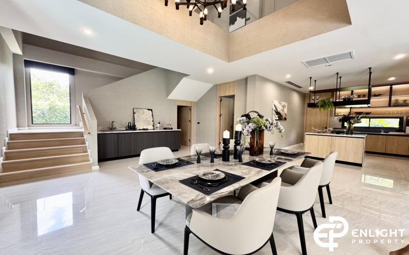 Luxury Vista Villa – High-End Investment Property in the Heart of Pattaya