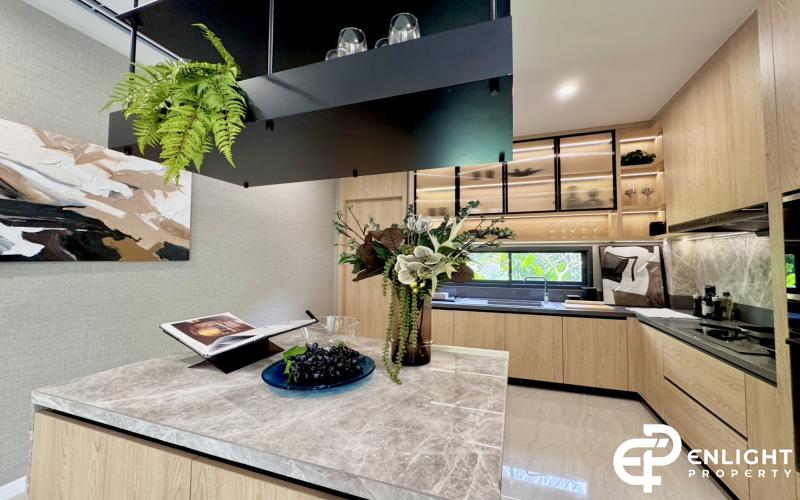 Luxury Vista Villa – High-End Investment Property in the Heart of Pattaya