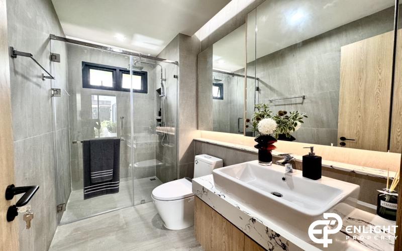 Luxury Vista Villa – High-End Investment Property in the Heart of Pattaya